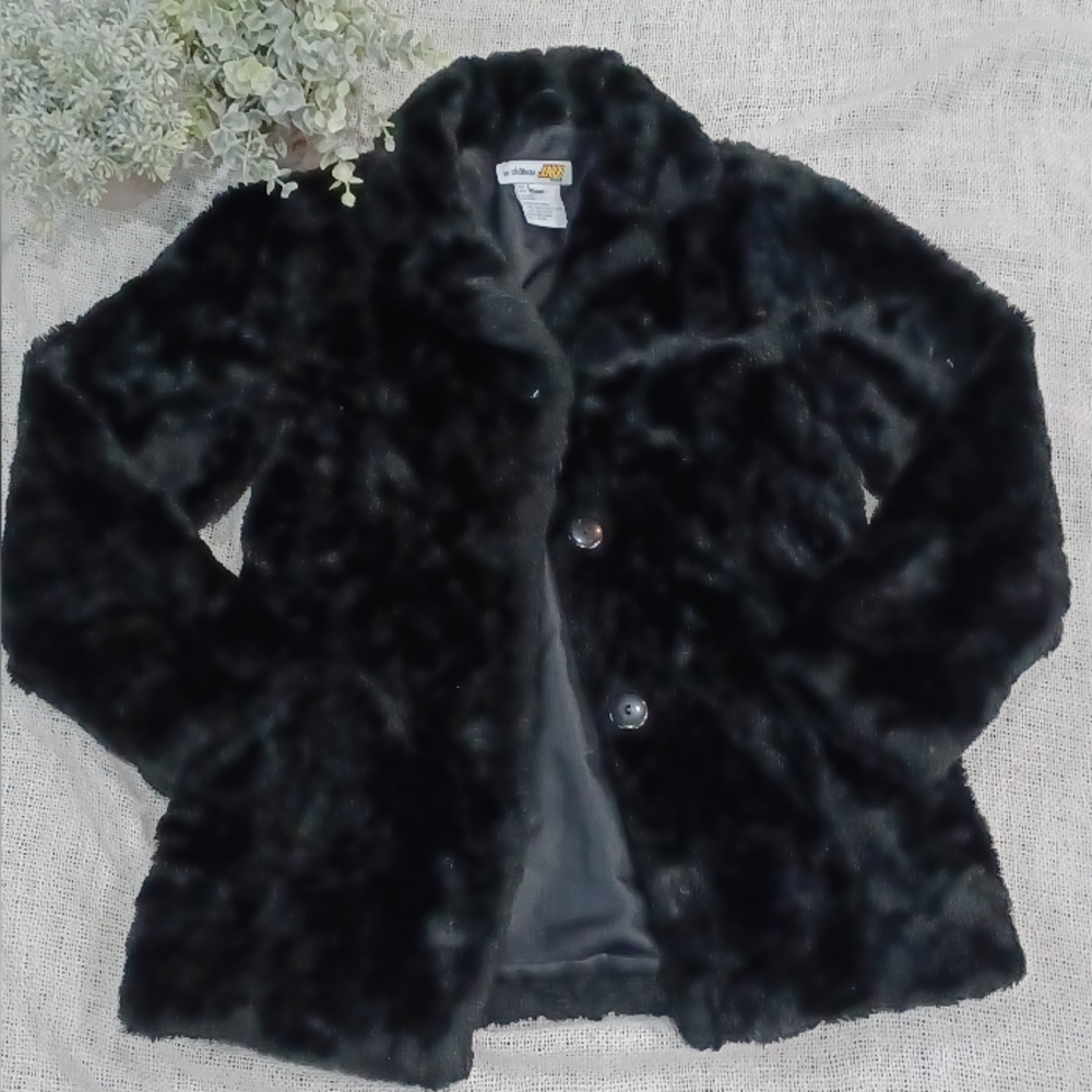 Le Chateau Faux Fur Coat - Size small